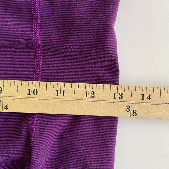 Lululemon Enhearten Tank Top Stripe Tender Violet Black Womens 6 Athletic FLAWED - Picture 11 of 12